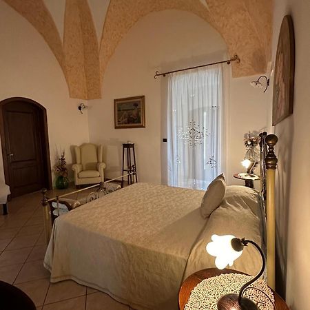 Felline Donna Concetta Casa Vacanze מראה חיצוני תמונה