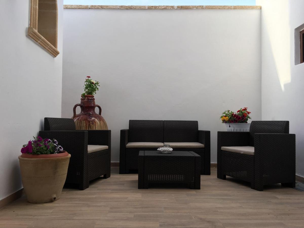 Felline Donna Concetta Casa Vacanze מראה חיצוני תמונה