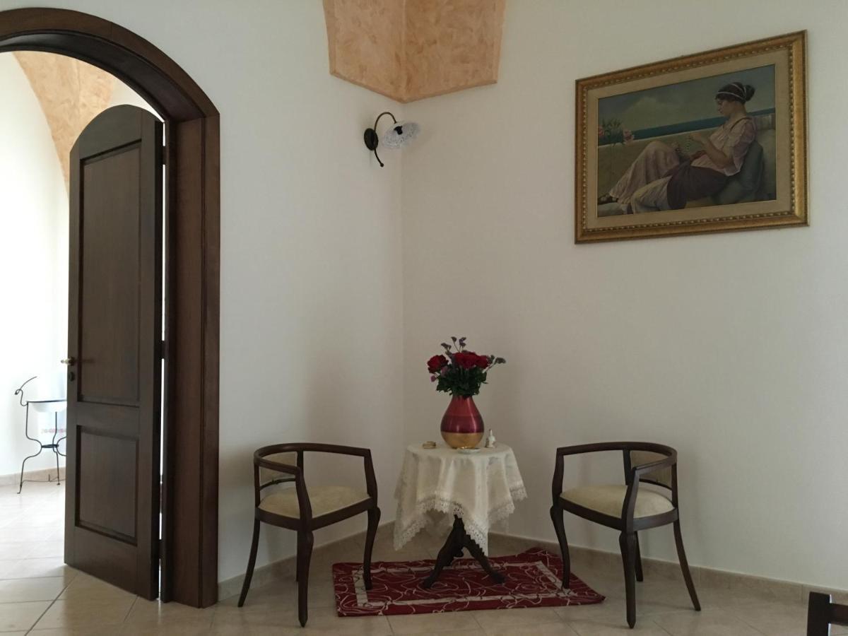 Felline Donna Concetta Casa Vacanze מראה חיצוני תמונה